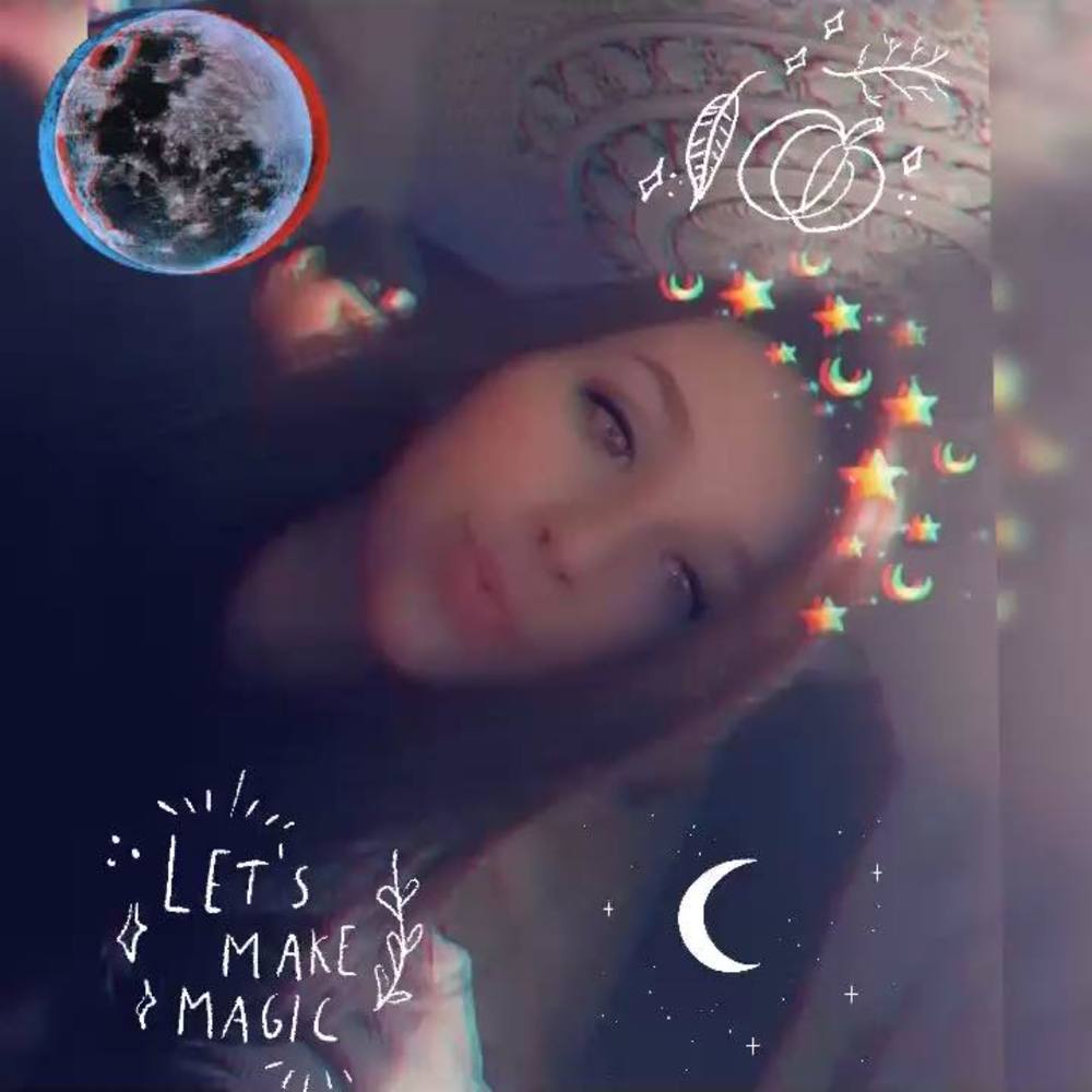 Meet your Posher, Carrissa